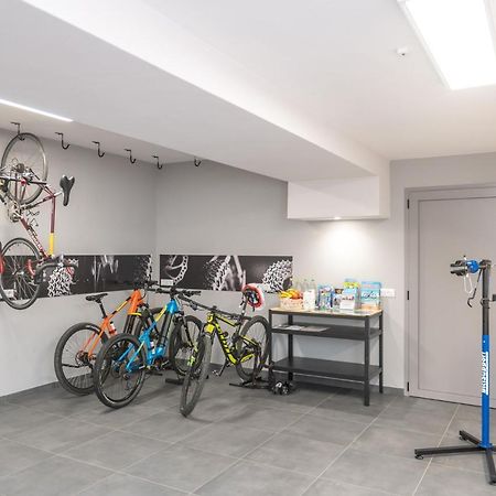 Raffy Family & Bike Hotel Diano Marina Exteriér fotografie